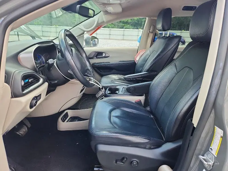 2022 CHRYSLER PACIFICA HYBRID TOURING L  
