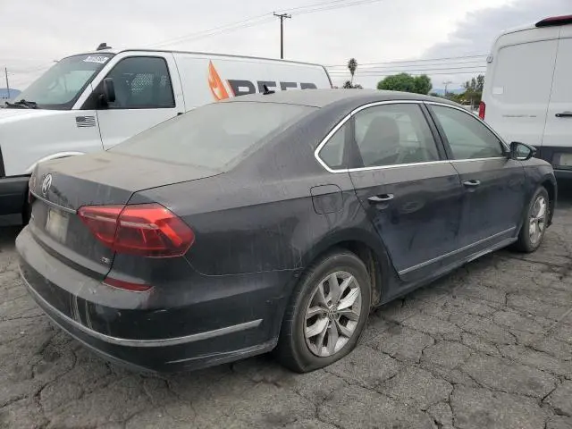 2017 VOLKSWAGEN PASSAT S  