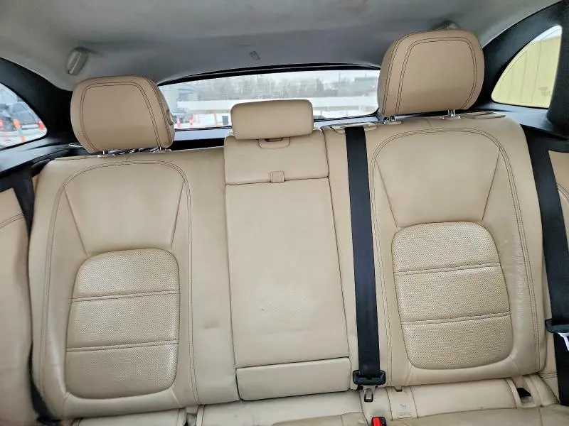 2017 JAGUAR F-PACE PRESTIGE  