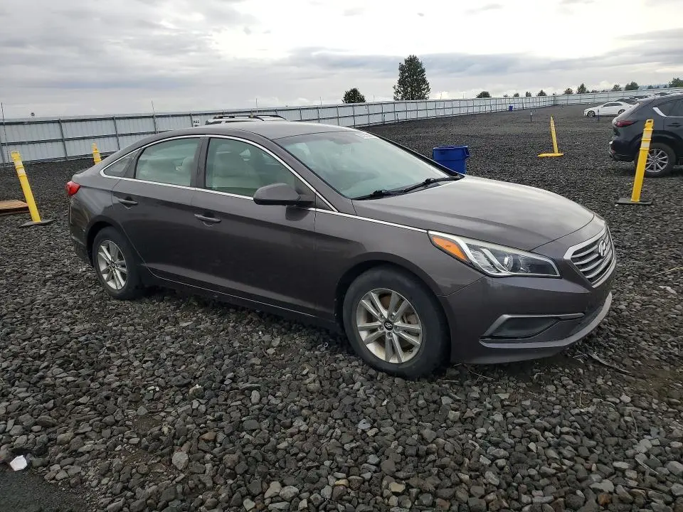 2017 HYUNDAI SONATA SE  