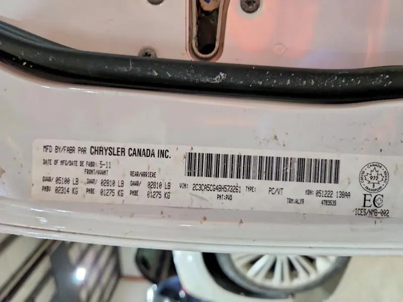 2011 CHRYSLER 300 LIMITED  