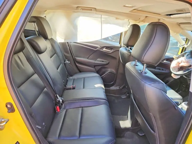 2015 HONDA FIT   
