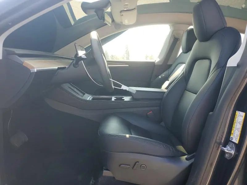 2024 TESLA MODEL Y   