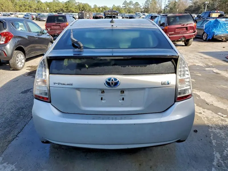 2011 TOYOTA PRIUS   