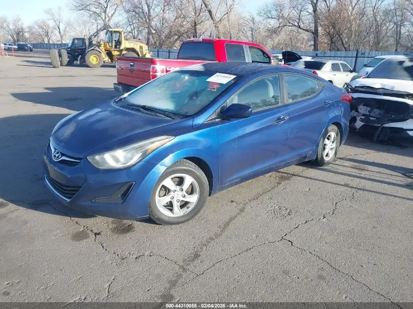2015 HYUNDAI ELANTRA SE