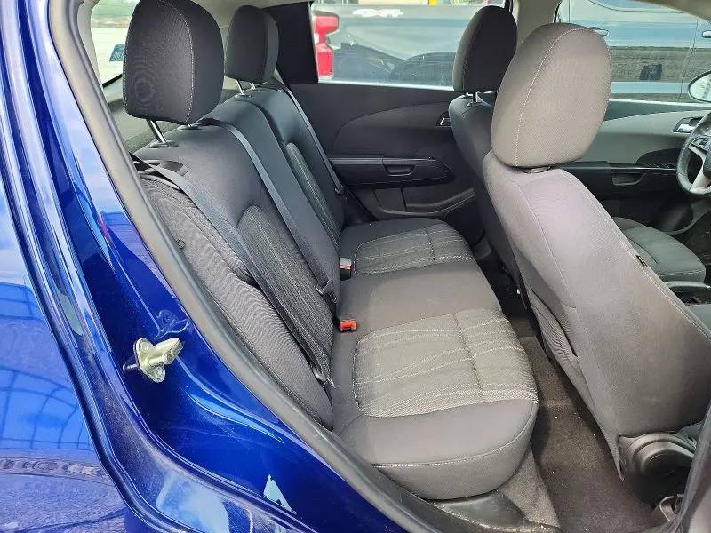 2014 CHEVROLET SONIC LT  