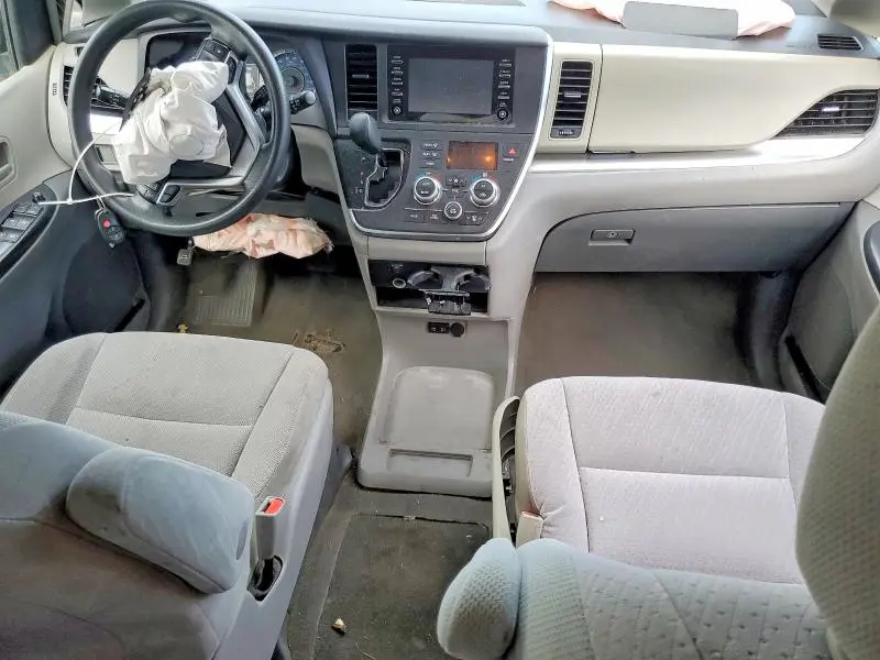 2019 TOYOTA SIENNA L 7-PASSENGER  