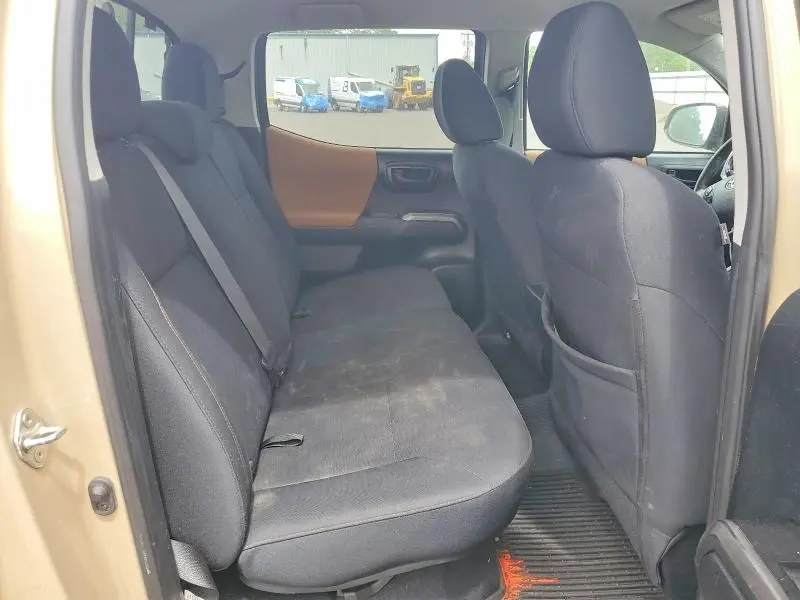 2018 TOYOTA TACOMA SR5 V6  