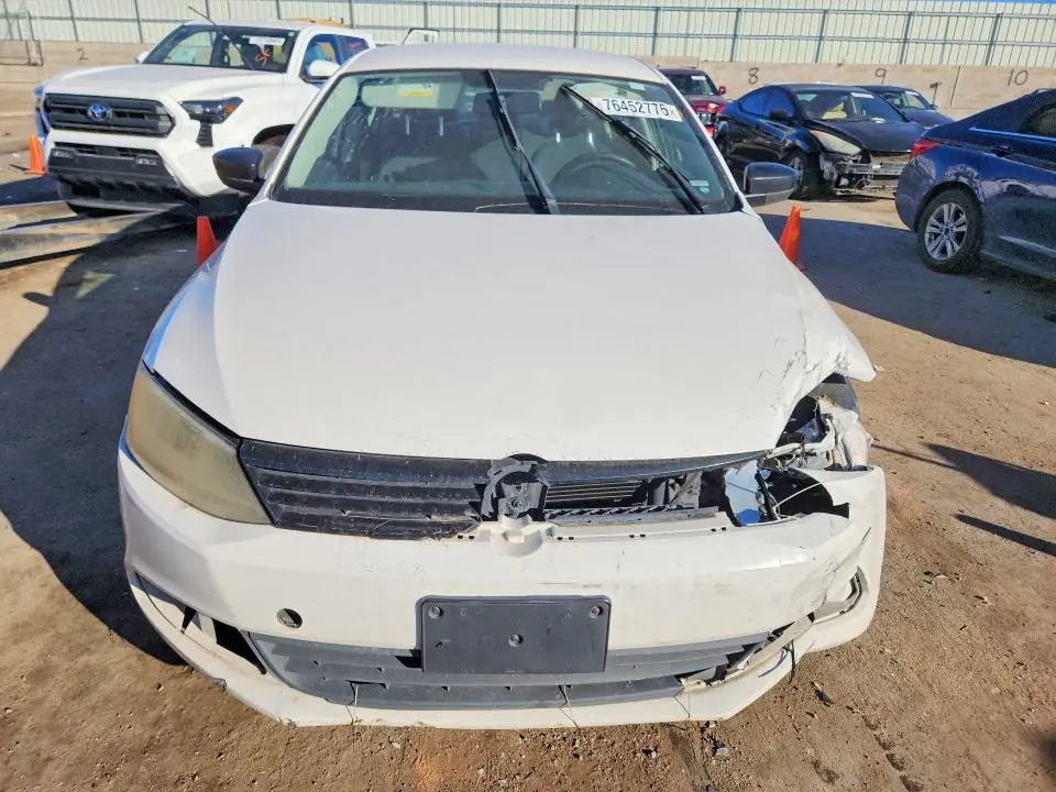 2012 VOLKSWAGEN JETTA BASE  