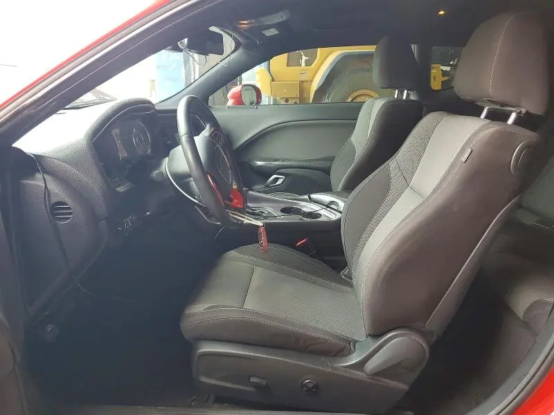 2015 DODGE CHALLENGER SXT  