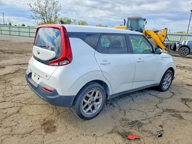 2021 KIA SOUL S  