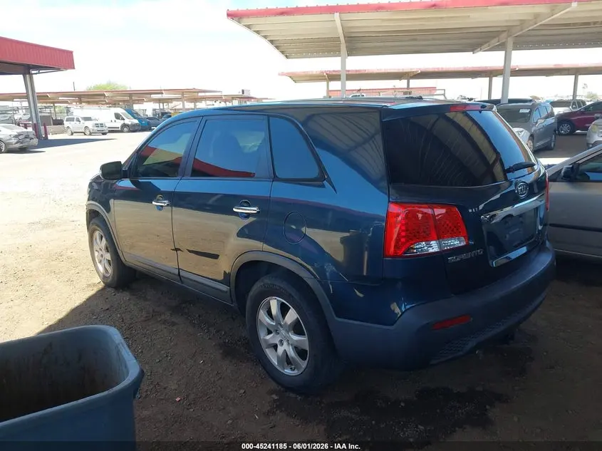 2011 KIA SORENTO LX