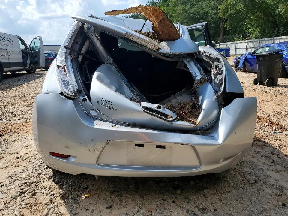 2017 NISSAN LEAF S  