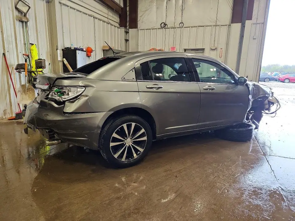 2012 CHRYSLER 200 TOURING  