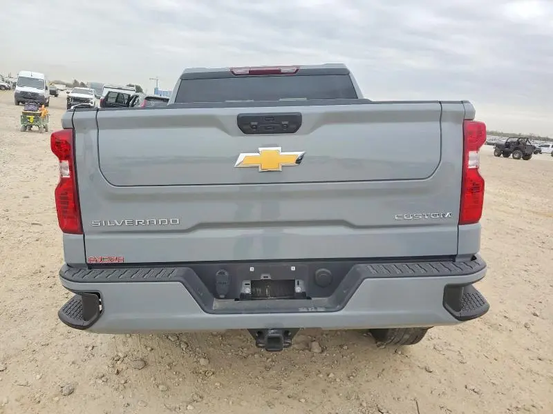 2024 CHEVROLET SILVERADO C1500 CUSTOM  