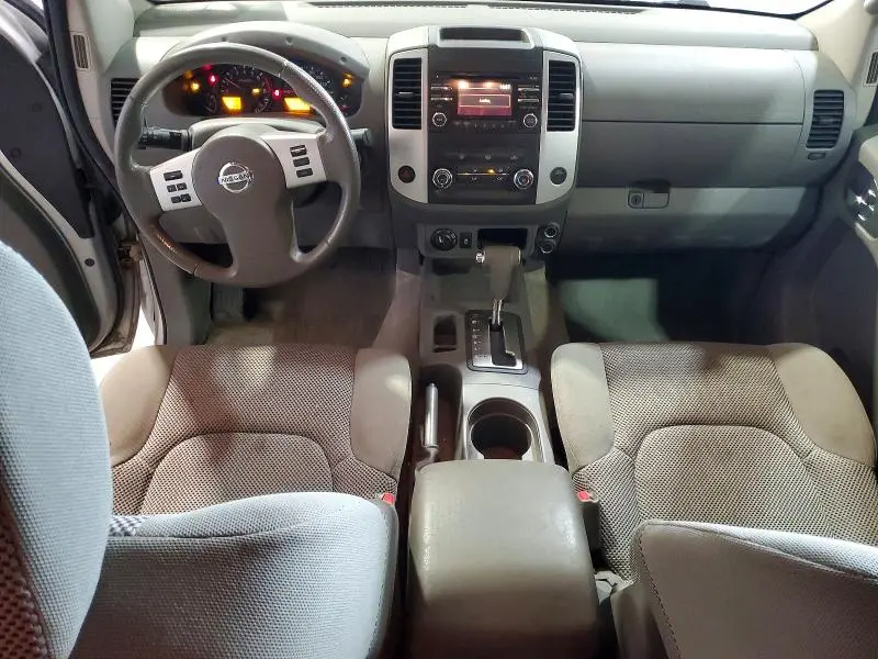 2013 NISSAN FRONTIER S  