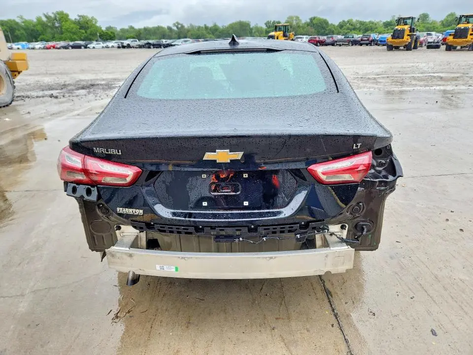 2021 CHEVROLET MALIBU LT  