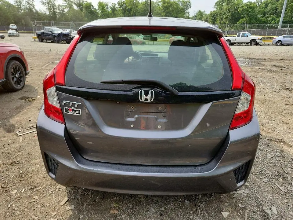 2016 HONDA FIT LX  