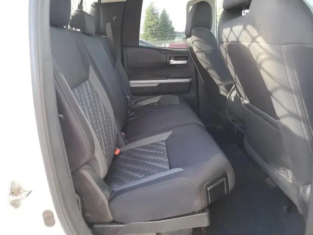 2018 TOYOTA TUNDRA DOUBLE CAB SR  