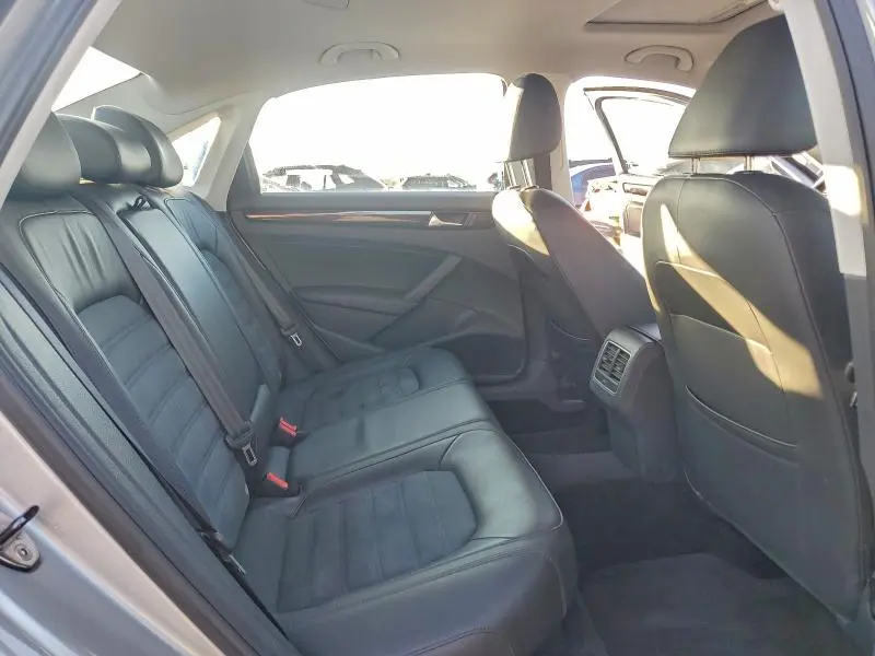 2014 VOLKSWAGEN PASSAT SEL  