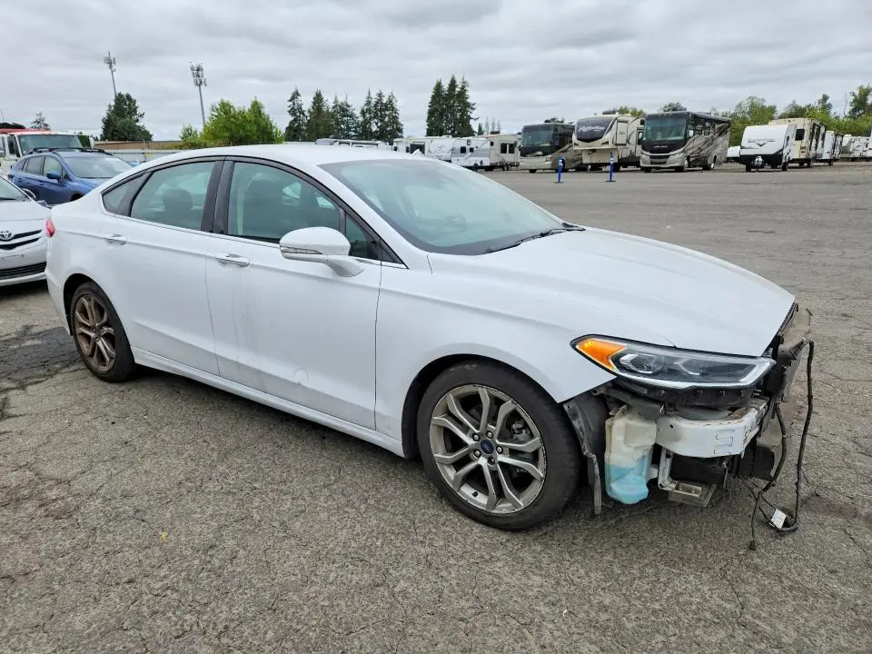 2020 FORD FUSION SEL  