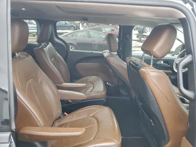 2018 CHRYSLER PACIFICA HYBRID LIMITED  