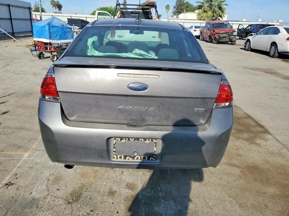 2010 FORD FOCUS SES  