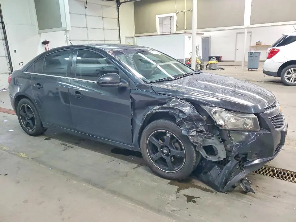 2014 CHEVROLET CRUZE LT  