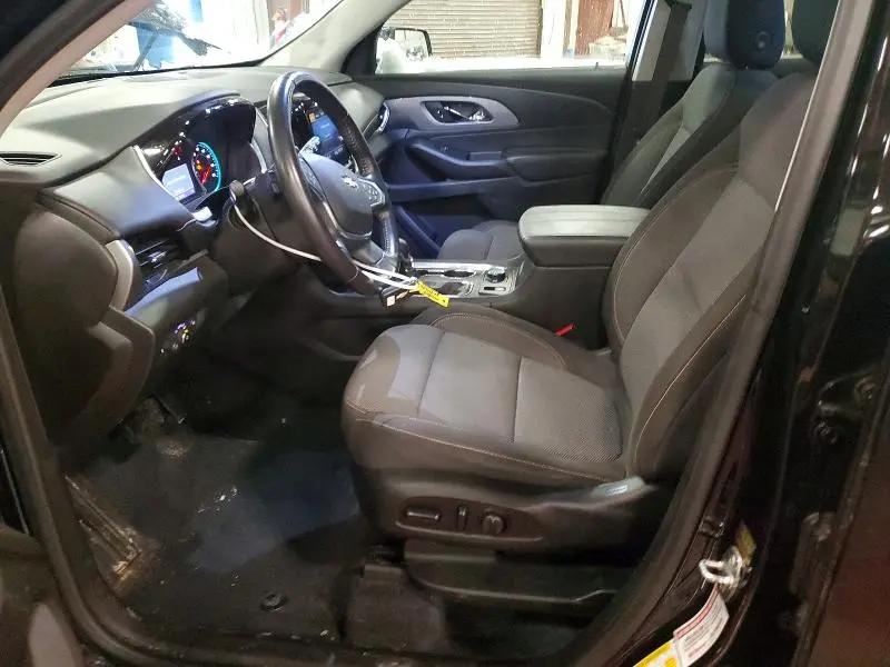 2021 CHEVROLET TRAVERSE LT  