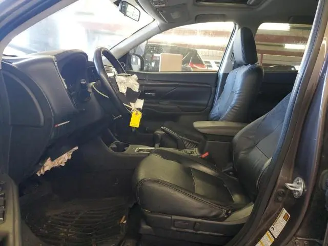 2016 MITSUBISHI OUTLANDER SE  