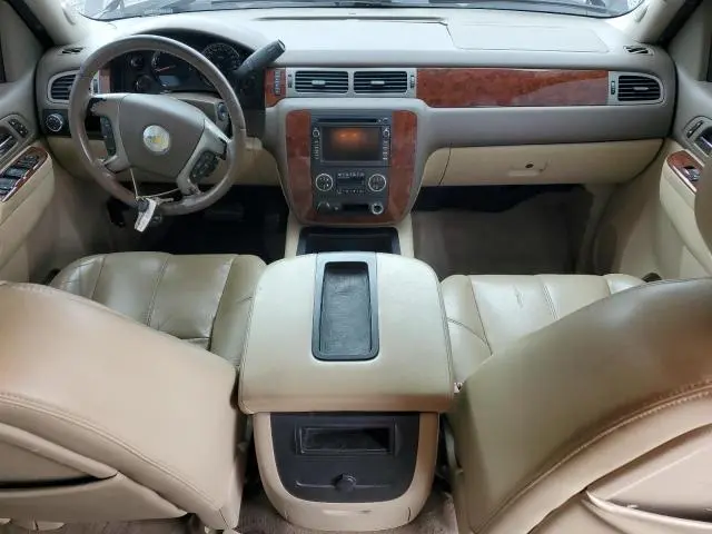 2011 CHEVROLET SILVERADO C1500 LTZ  