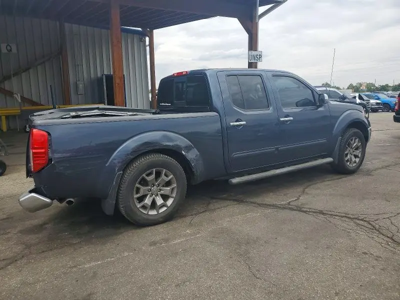 2016 NISSAN FRONTIER SL  