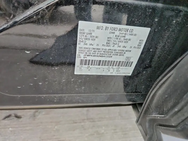 2022 FORD EDGE TITANIUM  