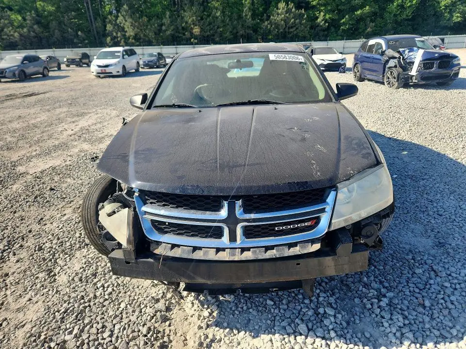 2013 DODGE AVENGER SE  