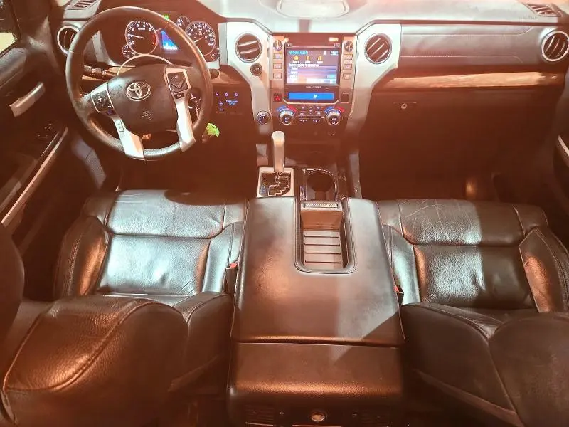 2016 TOYOTA TUNDRA CREWMAX LIMITED  