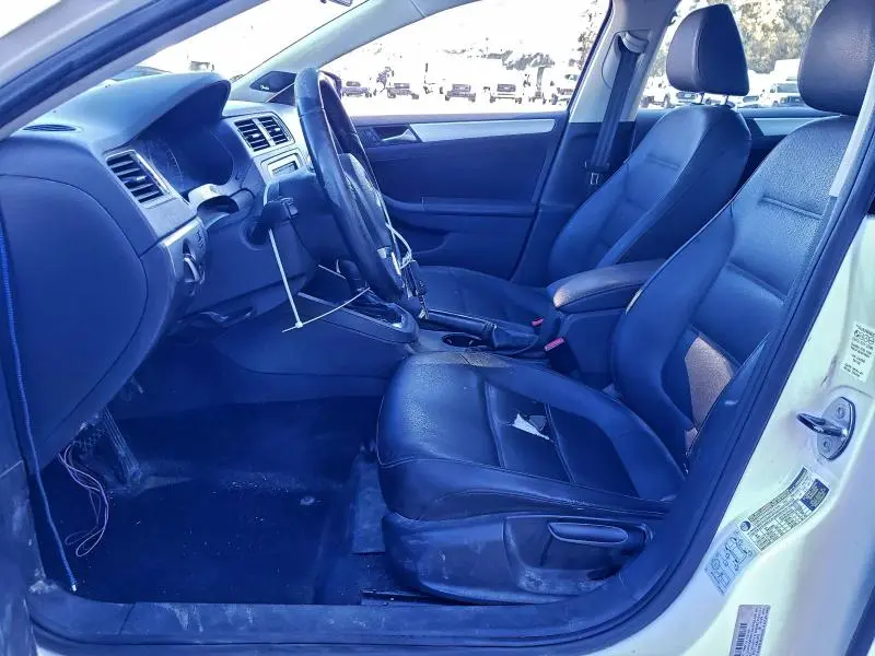 2012 VOLKSWAGEN JETTA TDI  