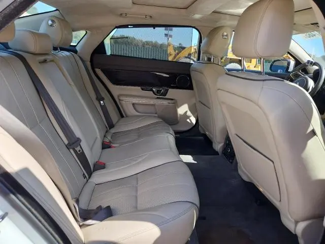 2015 JAGUAR XJL PORTFOLIO  