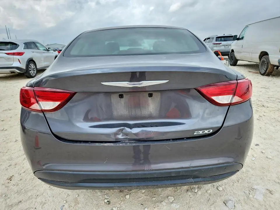 2016 CHRYSLER 200 LX  