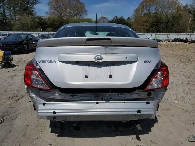 2019 NISSAN VERSA S  