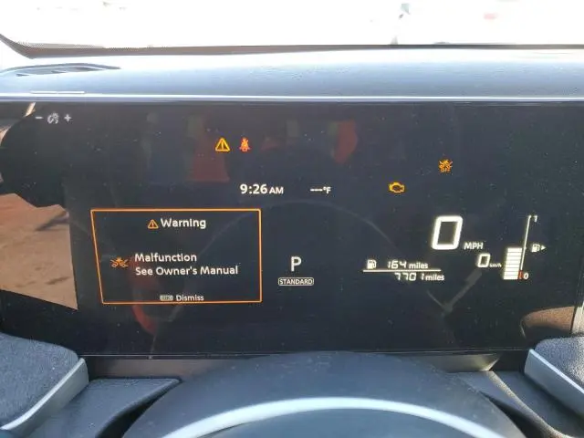 2025 NISSAN KICKS SV  