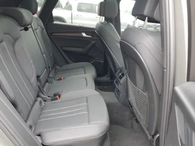 2024 AUDI Q5 E PREMIUM PLUS 55  