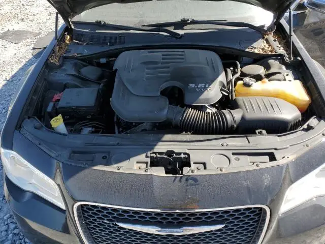 2015 CHRYSLER 300C   