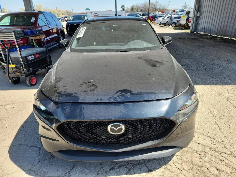 2024 MAZDA 3 PREFERRED  
