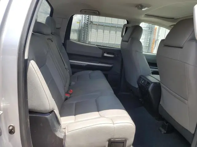 2015 TOYOTA TUNDRA CREWMAX LIMITED  
