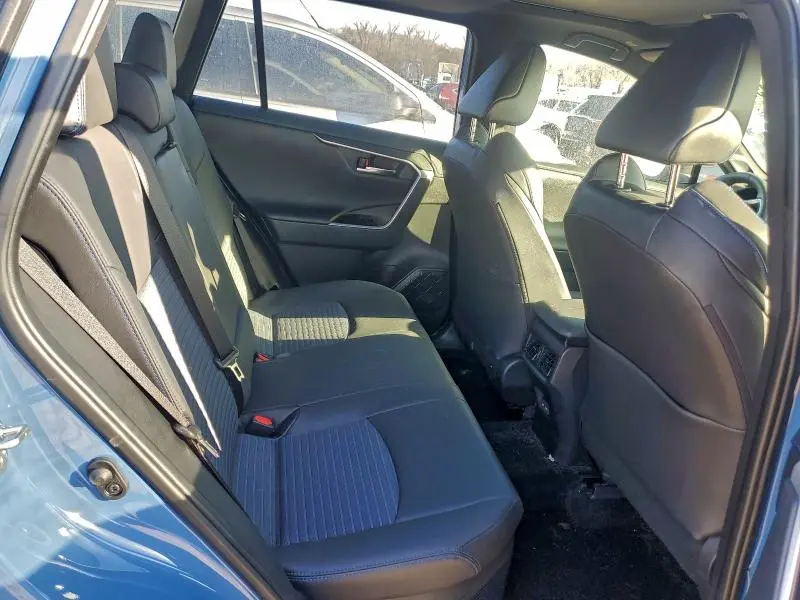 2024 TOYOTA RAV4 XSE  