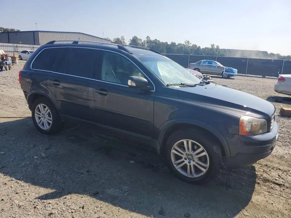 2011 VOLVO XC90 3.2  