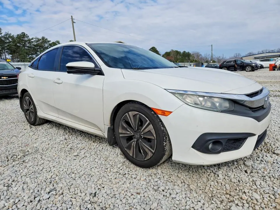 2018 HONDA CIVIC EX  