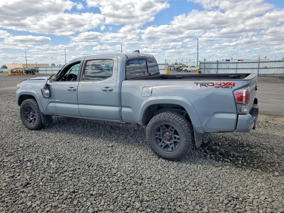 2021 TOYOTA TACOMA SR5 V6  