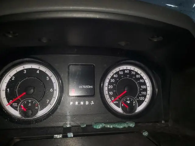 2017 RAM 1500 SLT  