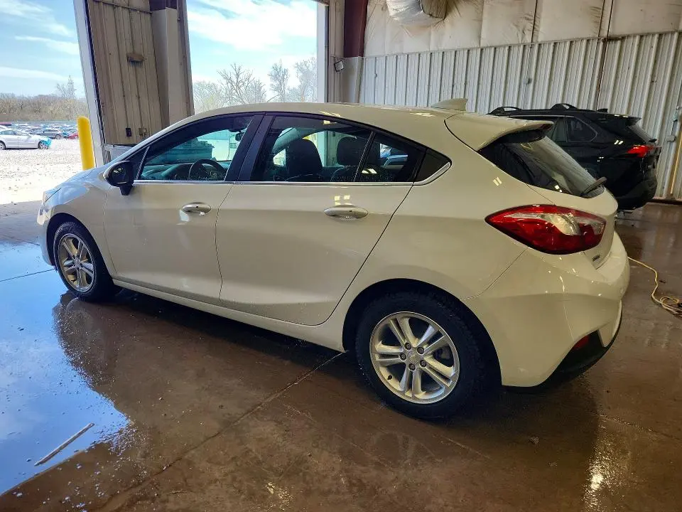 2017 CHEVROLET CRUZE LT  